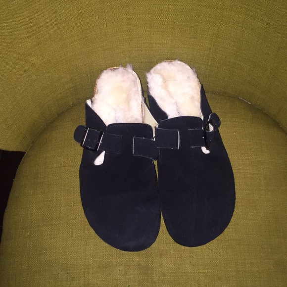bearpaw clogs